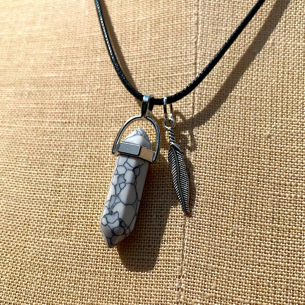 Handmade Howlite/Turquoise Resin Crystal Amulet Necklace & Feather Charm